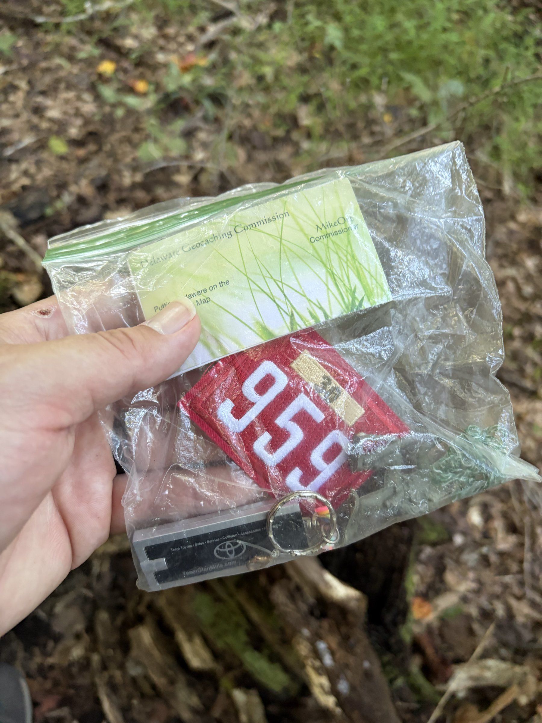 GeoCache Contents - Questionable items not shown!